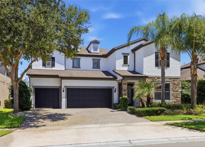 9431 ROYAL ESTATES