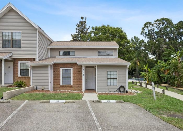 215 ARBOR
