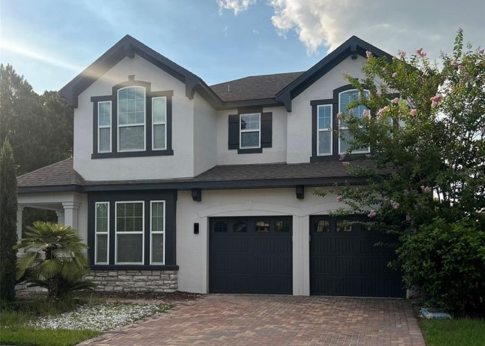 4862 SOUTHLAWN