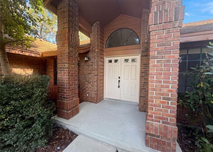 332 SPRUCEWOOD