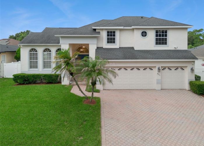 8355 DIAMOND COVE