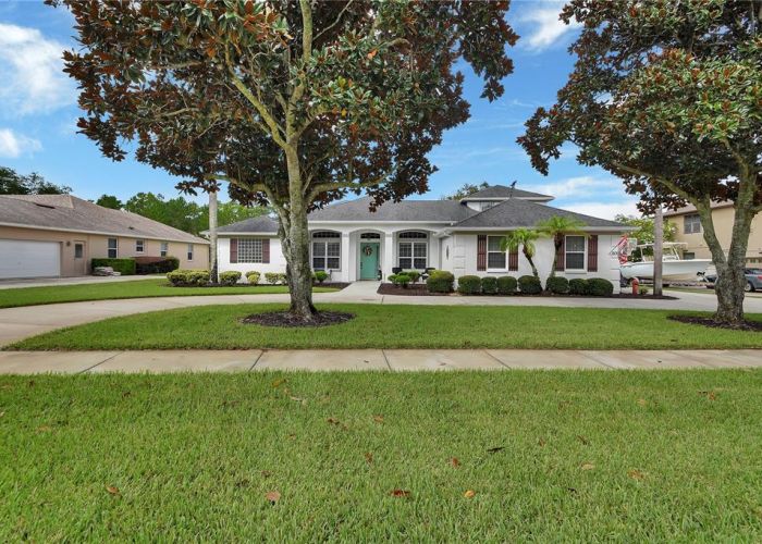 105 PINE SIDE