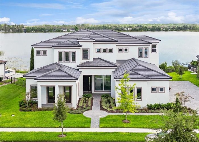 14168 LARKSPUR LAKE