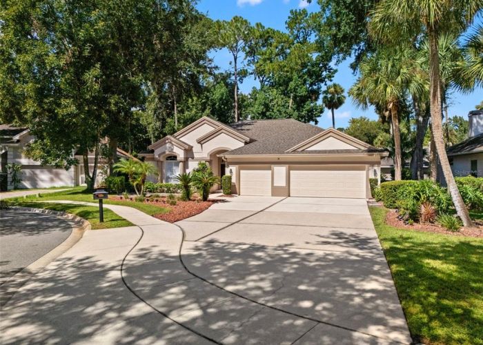 5325 LAKE BLUFF