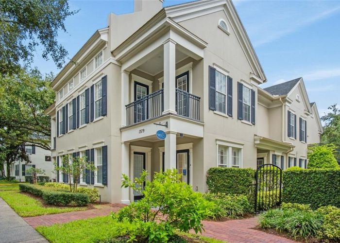 1579 LAKE BALDWIN