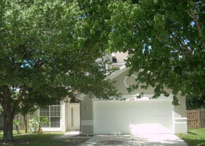 828 GARDEN GLEN