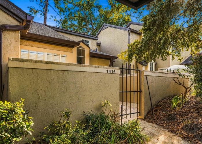 1416 FARRINDON