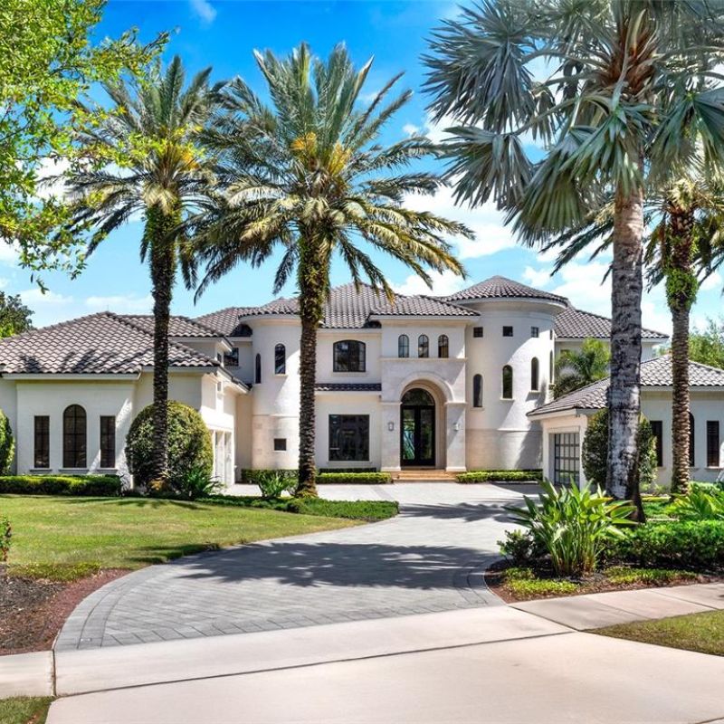 6137 GROSVENOR SHORE