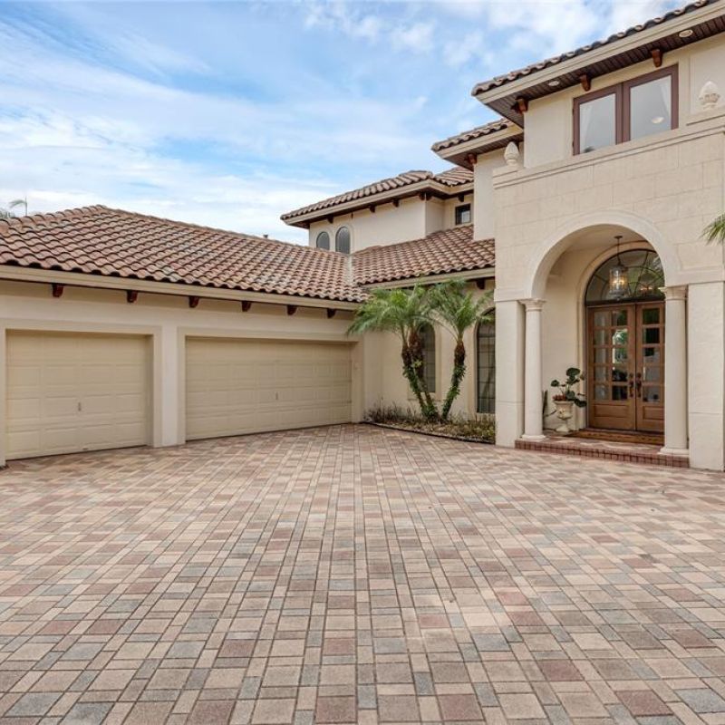 4031 BERMUDA GROVE