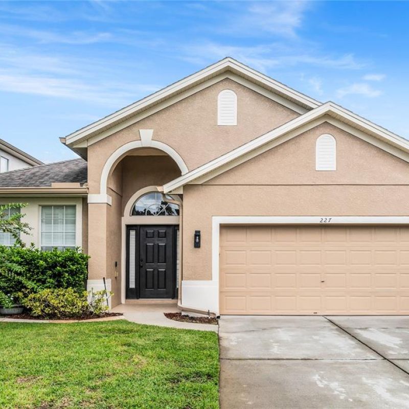 227 VENETIAN BAY