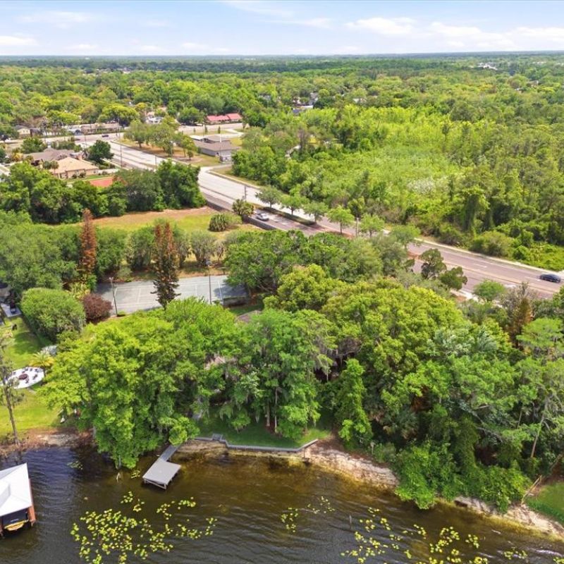 4910 LAKE