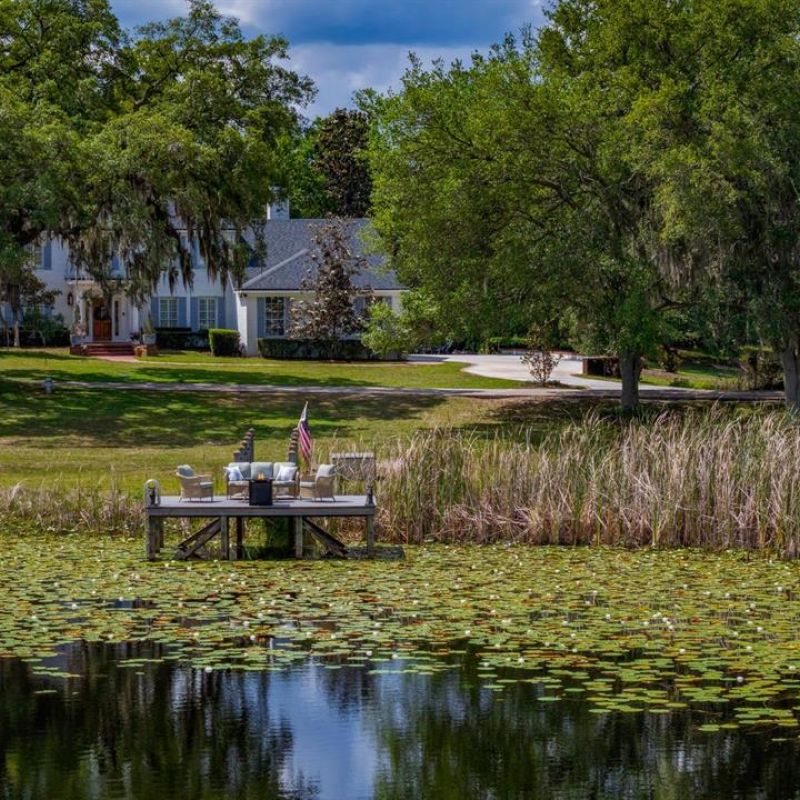 530 LAKE CATHERINE