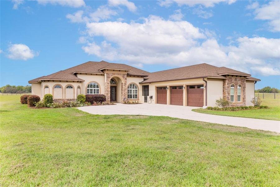 Horse Farms for Sale in Florida