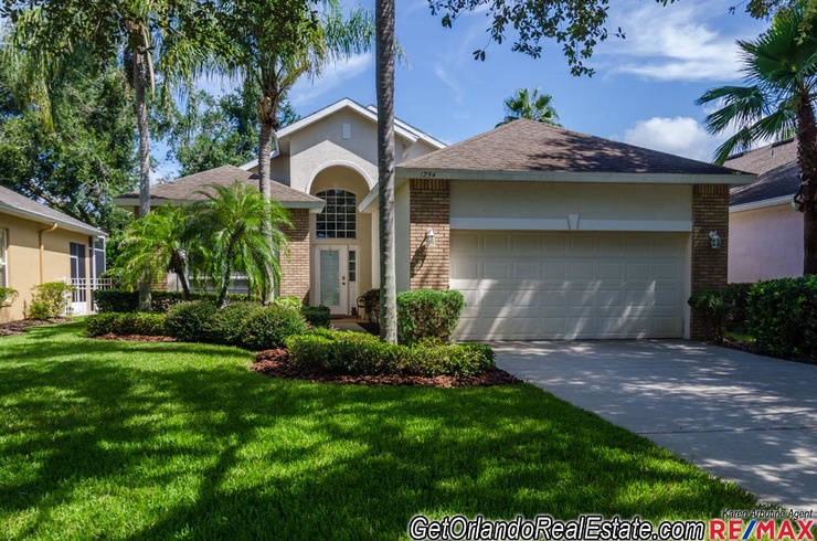 Luxury Home for Sale in Heathrow Florida